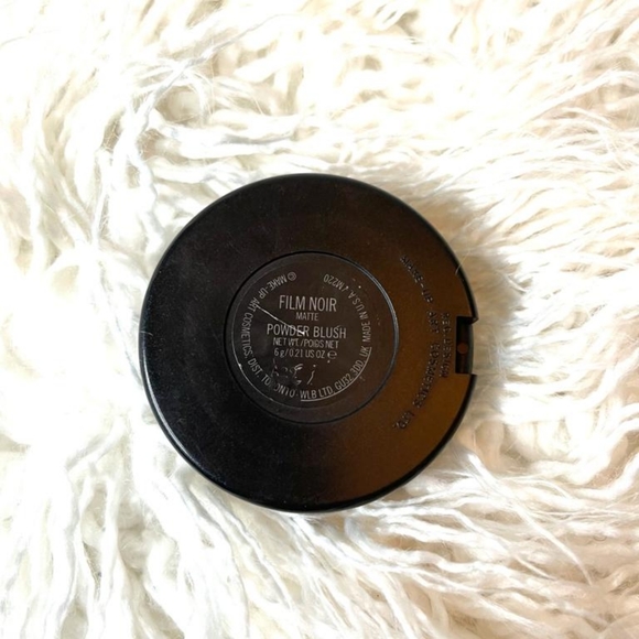 Mac Cosmetics Film Noir Blush - Picture 2 of 3